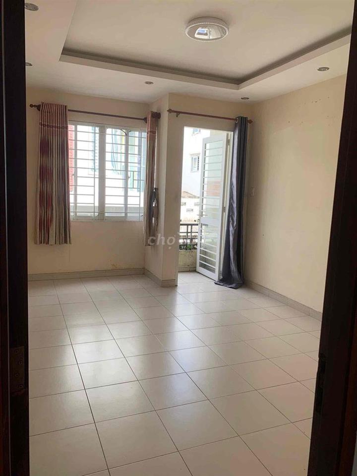 Nhà thuê hẻm 4m đường Sơn Cang f 12 Tân Bình  Dt 4x17 m 1 trệt 2 lầu 4