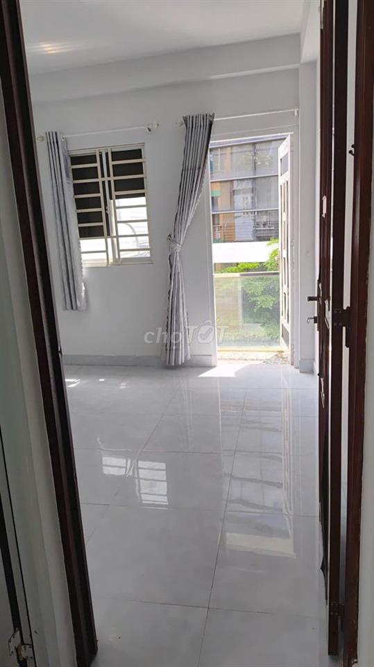 Cho thuê nhà mặt tiền đường Tân Hải