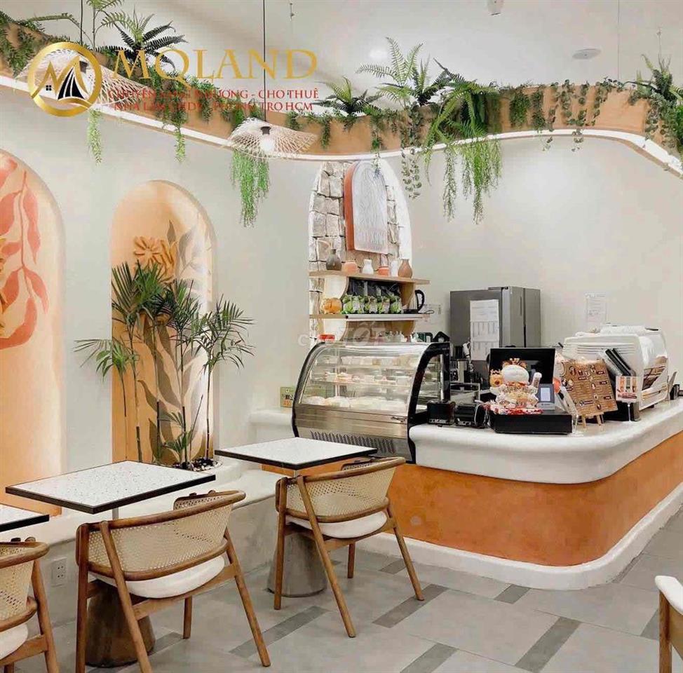 Sang nhượng quán cafe kèm CHDV ngay Công Viên Lê Thị Riêng