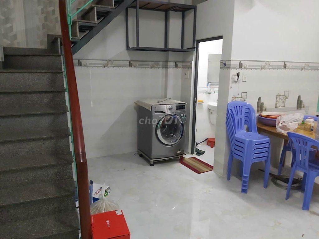 Cho thuê nhà đường Đồng Đen phường 14, quận Tân Bình (gần ngã 3)