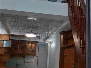 Cho thuê nhà nguyên căn Trường Chinh gần Etown