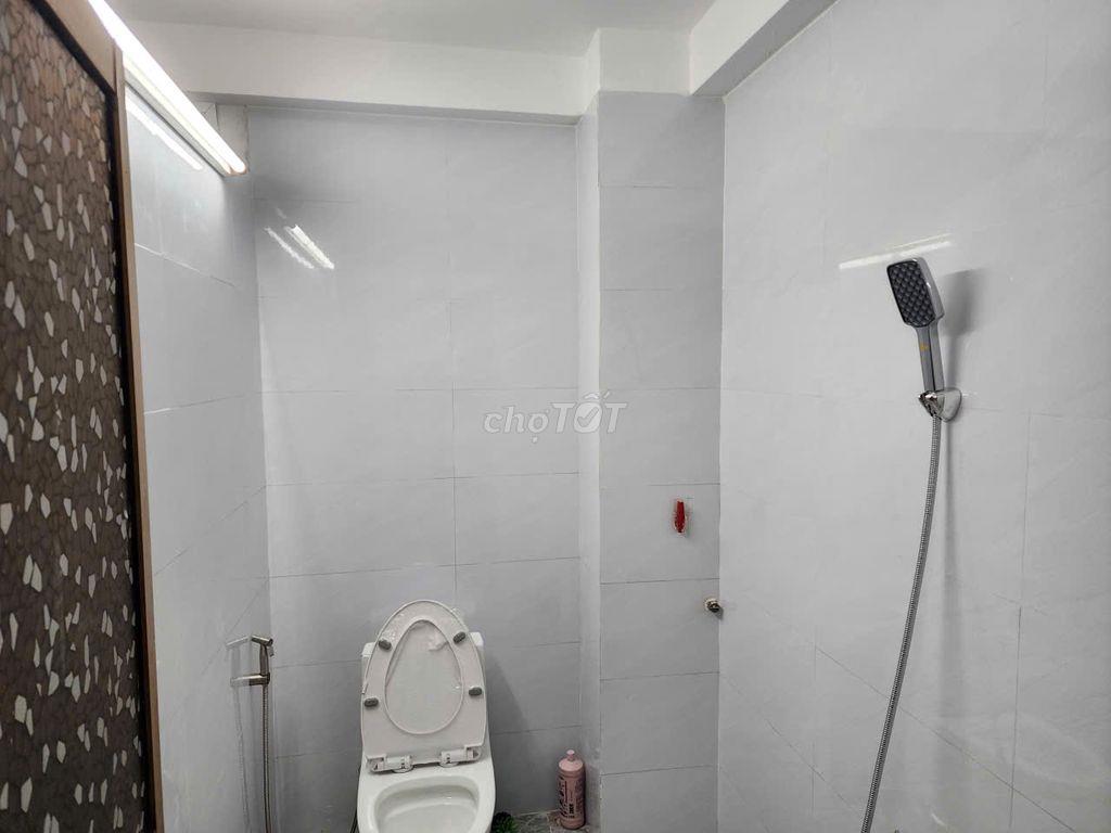 CHO THUÊ NHÀ NGUYÊN CĂN GẦN CHỢ TÂN BÌNH