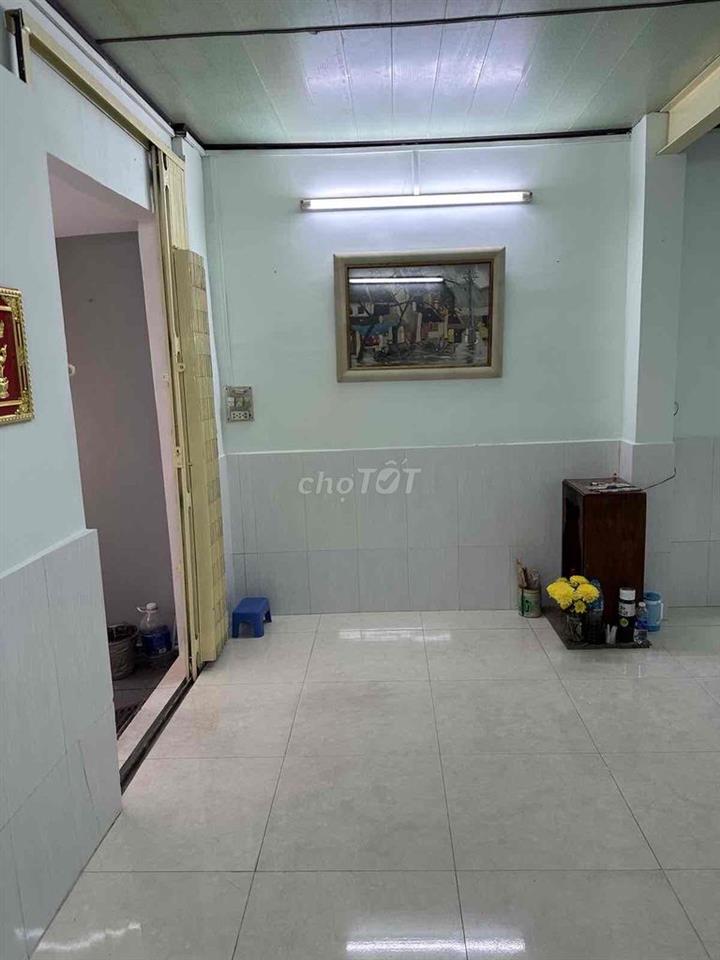 Nhà hẻm Nguyễn Trọng Tuyển