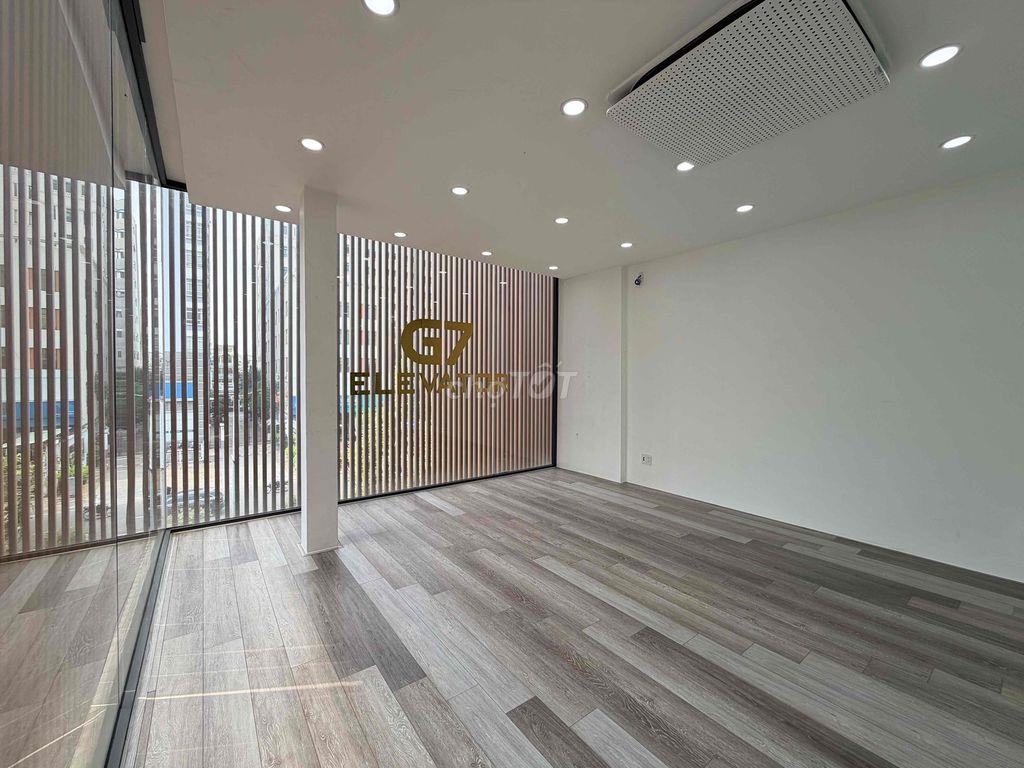 Chính chủ cho thuê 2 sàn văn phòng toà nhà góc 2 MT Cộng Hoà