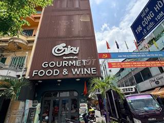 Chính chủ cho thuê 2 sàn văn phòng toà nhà góc 2 MT Cộng Hoà