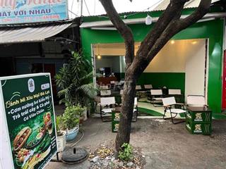 Sang quán cafe đầy đủ công năng đồ ăn sáng ăn khuya