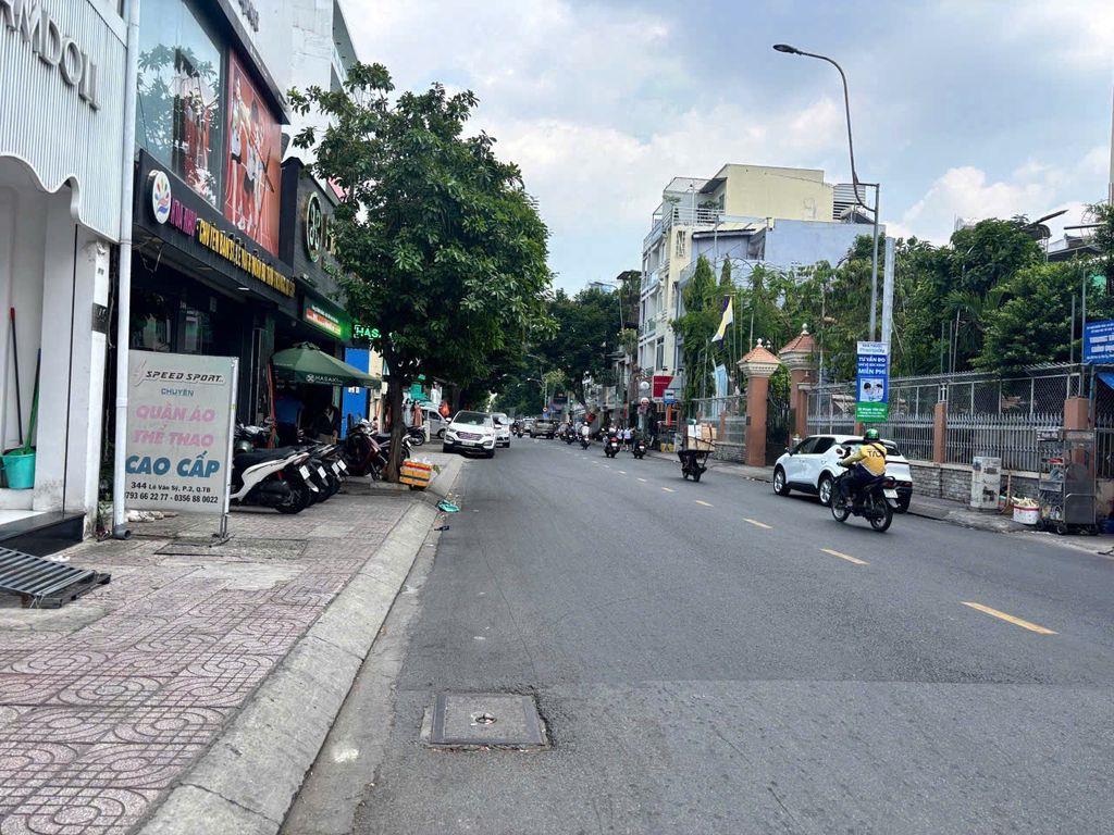 Chính chủ bán Nhà Đất mặt tiền Kinh Doanh Lê Văn Sỹ,P.2,Tân Bình,HCM.