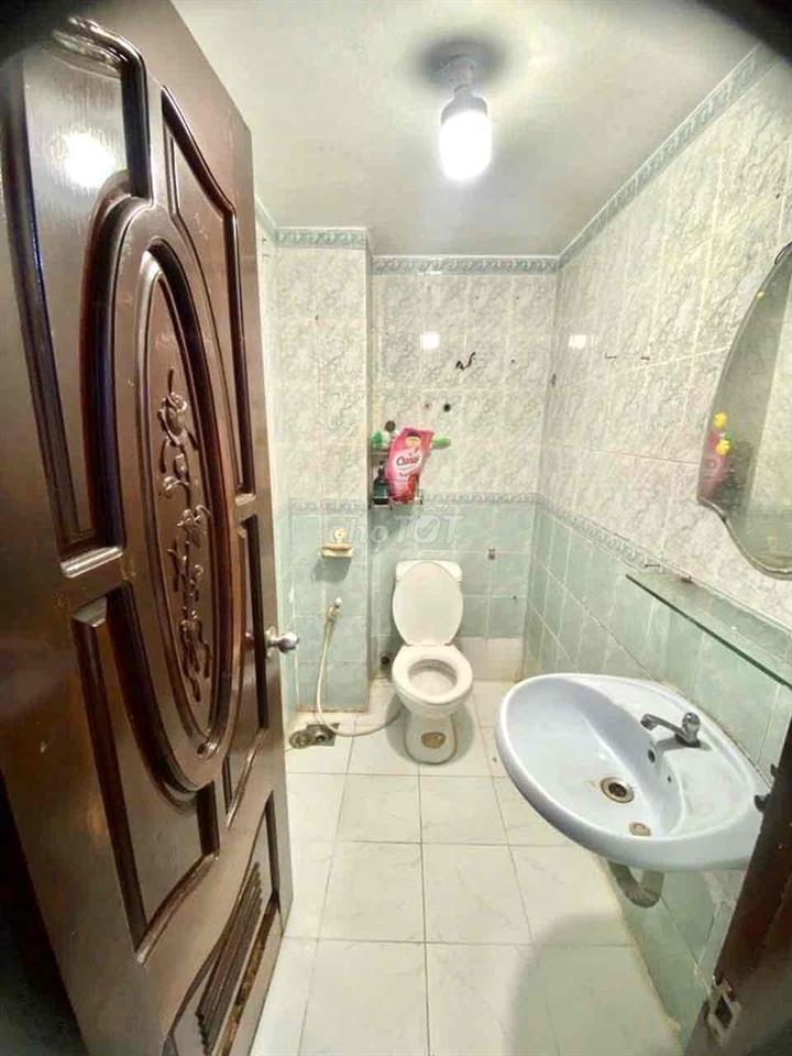 Cho thuê phòng đường Bùi Thị Xuân . Tân Bình
