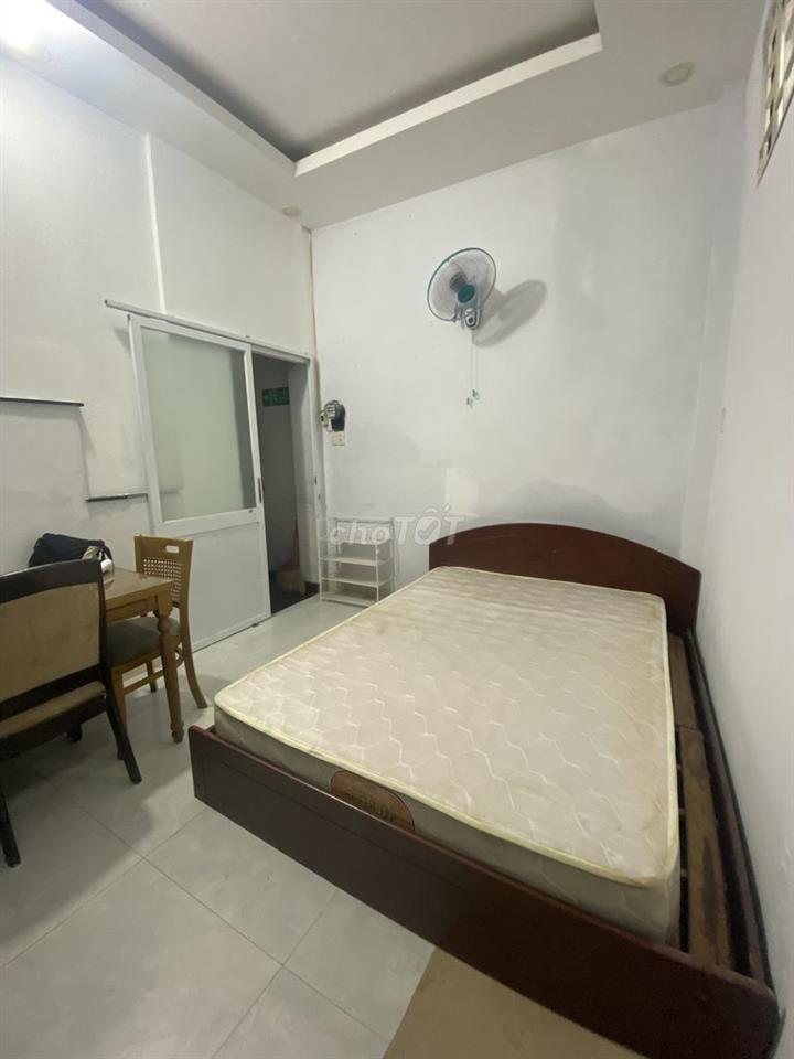 Cho thuê phòng Lam Sơn khu sân bay, 3.5tr