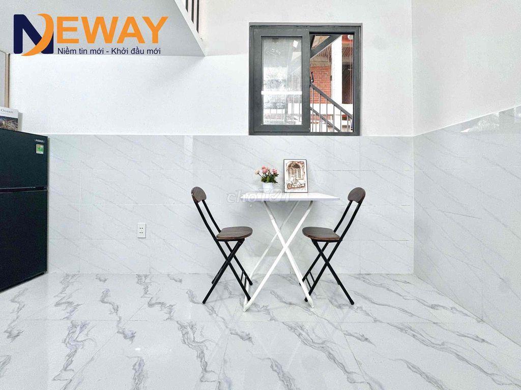 Nhà mới xây đi bộ qua đh Văn Hiến ở được 3 người có thang máy