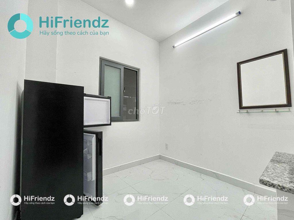 Phòng full nội thất 2 phút qua đh Văn Hiến cửa sổ trời