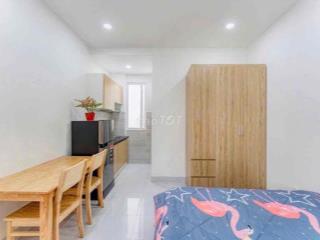 STUDIO FULL NT GẦN CHỢ HOÀNG HOA THÁM CÓ THANG MÁY 5P QUA SÂN BAY