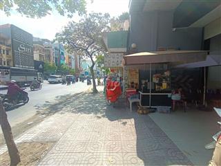 Văn Phòng Cho Thuê Mặt Tiền Đường Cộng Hòa Gần ETOWN Đối Diện Sân Bay
