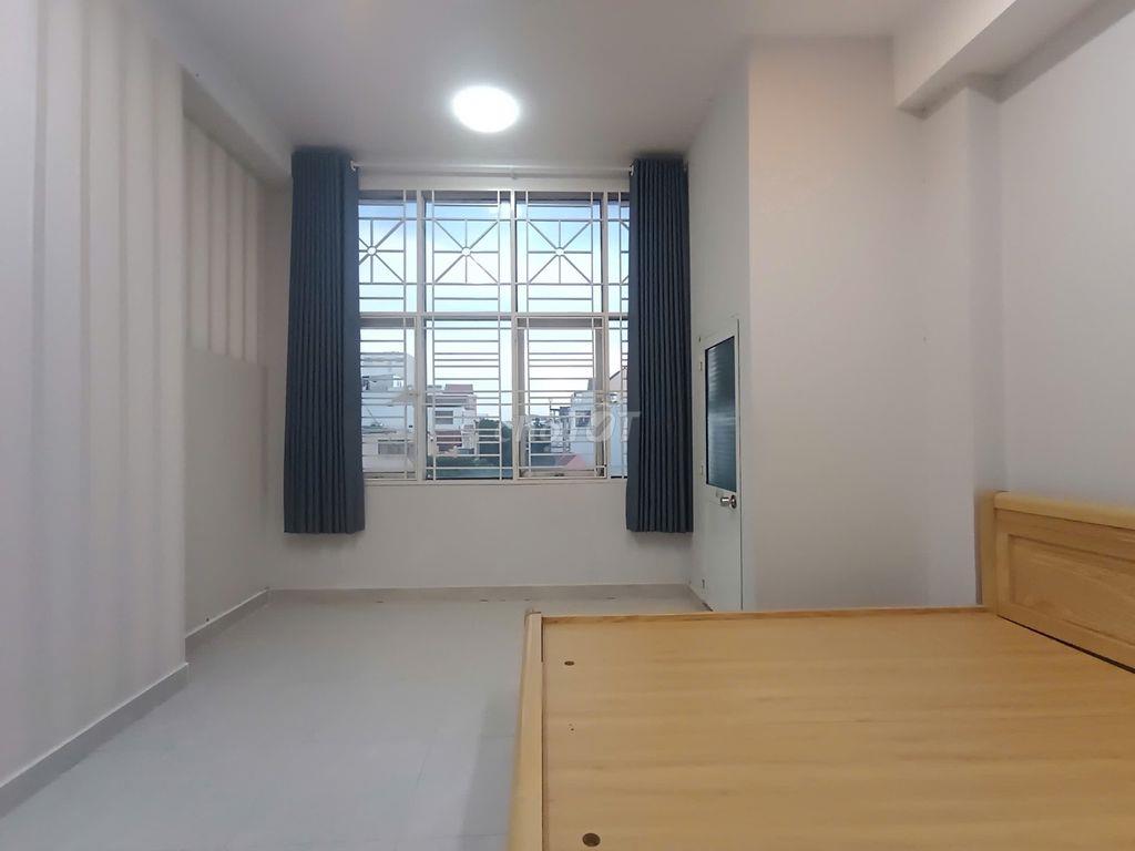 Căn Hộ 2PN 70m2 Mặt Tiền Cộng Hòa Đối Diện Sân Bay Gần Etown