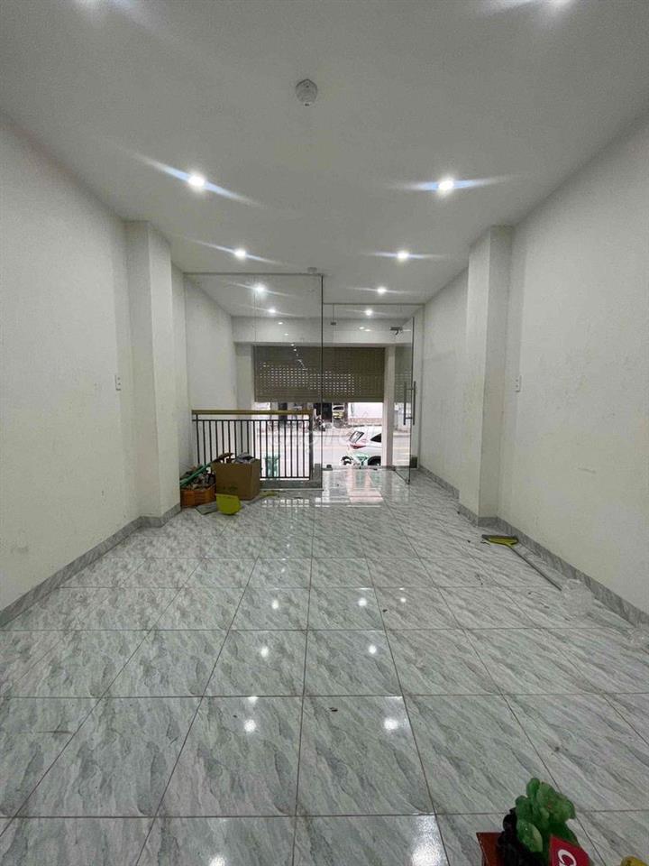 cho thuê MBKD 209 hoàng hoa thám tân bình