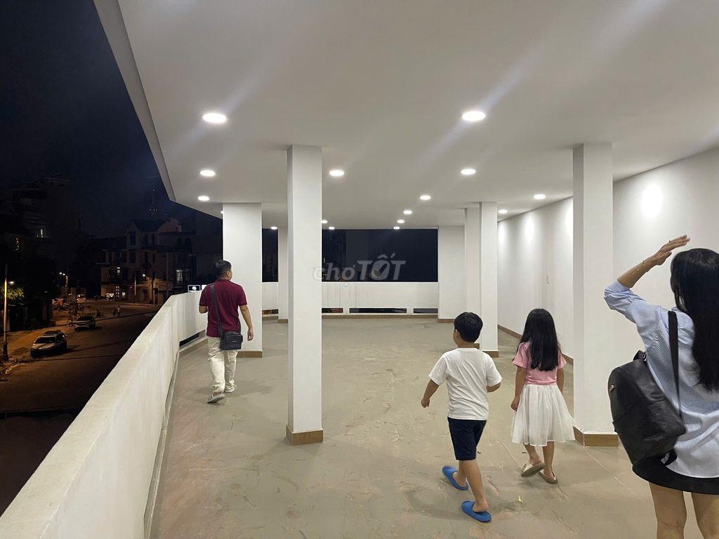 Nhà 2 Mặt Tiền Ngay Ngã Tư Hẻm Lớn Thông, Hẻm Cộng Hòa