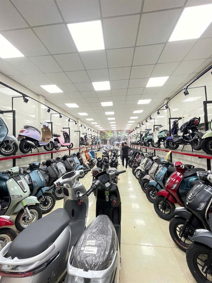 Mặt Tiền Âu Cơ 6m X 30m Nở Hậu - Gần Vòng Xoay Lê Đại Hành.