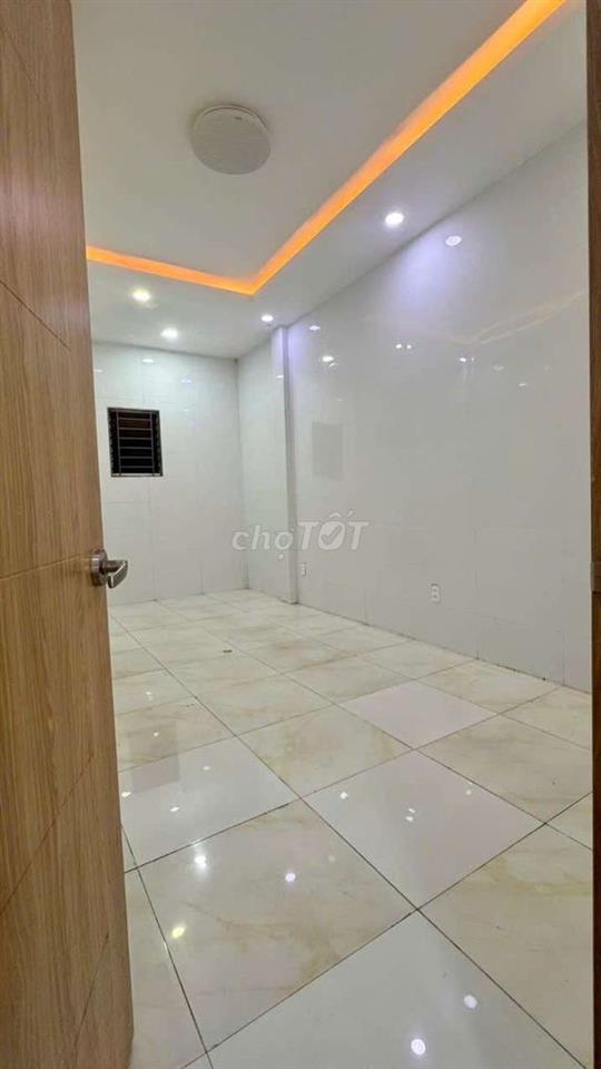 🏢 CHÍNH CHỦ CHO THUÊ MẶT TIỀN XUÂN HỒNG - ĐỐI DIỆN NHÀ THI ĐẤU