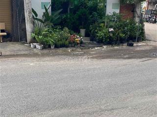 Sang nhượng mặt bằng buôn bán cây