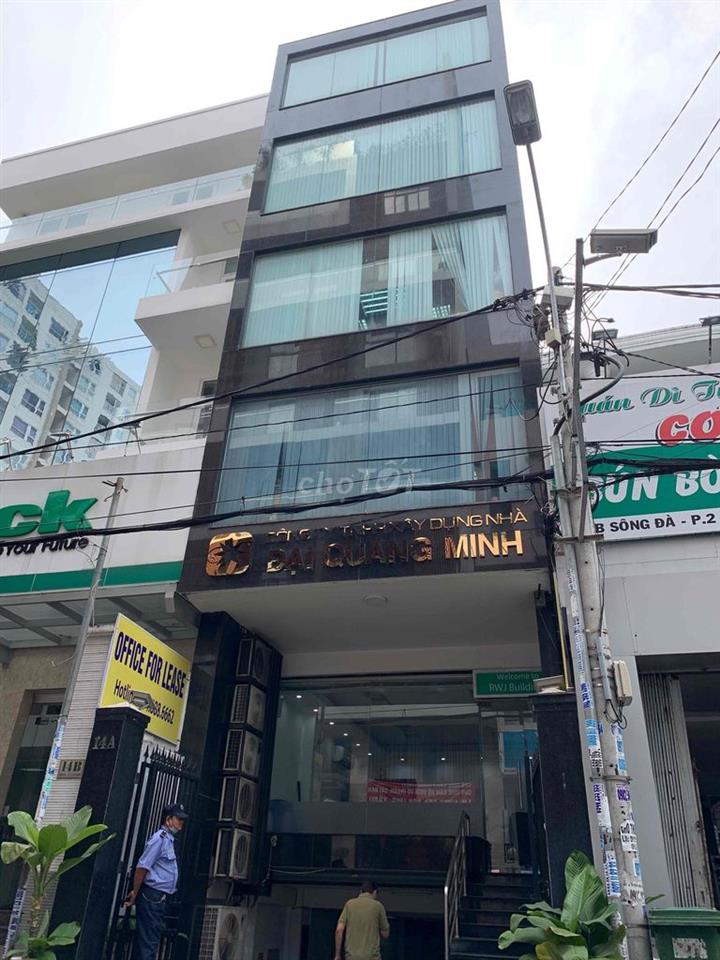 Văn phòng gần sân bay, còn 1 phòng 20m