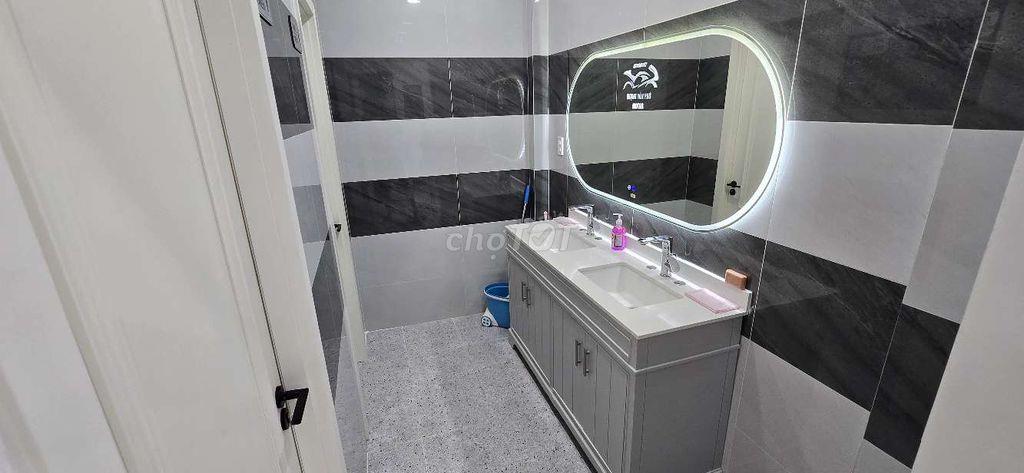 CHO THUÊ TÒA NHÀ MỚI 100% – 70 BA VÂN, P.14, TÂN BÌNH