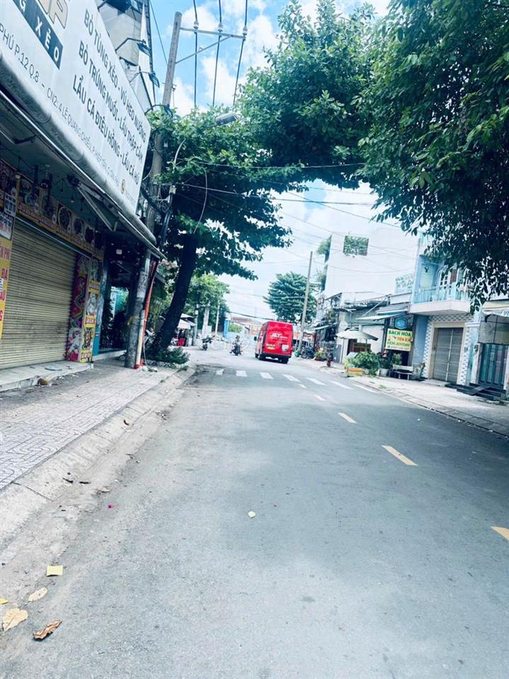 Cho Thuê Nhà MT Lê Quang Chiểu, 1 Trệt 1 Lầu, 6x7m, Giá 10tr/Th 