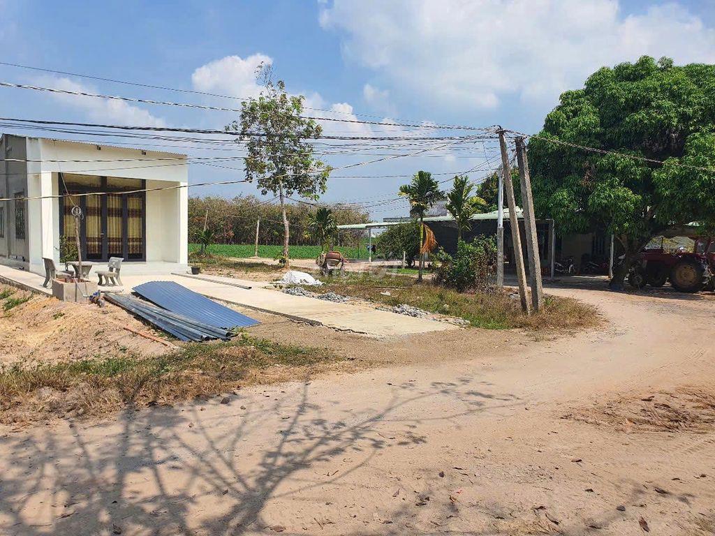 Đất X. Hoà Thạnh, Ngay TT Hành Chính, Trường Học, 5x50m, Giá 285tr TL