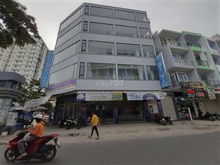 Cho thuê ngay mặt bằng góc 2MT Tân Hương, Tân Phú – Hướng Nam mát mẻ