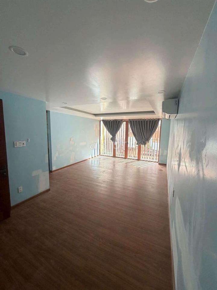 Tòa 500m2 CỘNG HÒA GIÁ TỐT