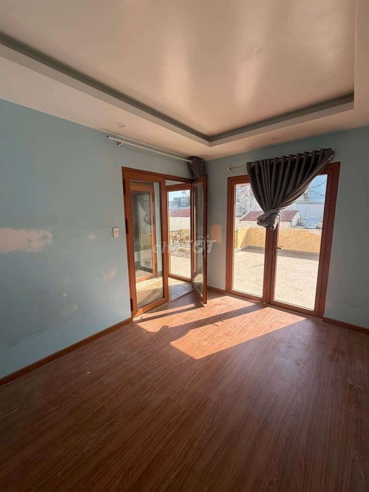 Tòa 500m2 CỘNG HÒA GIÁ TỐT