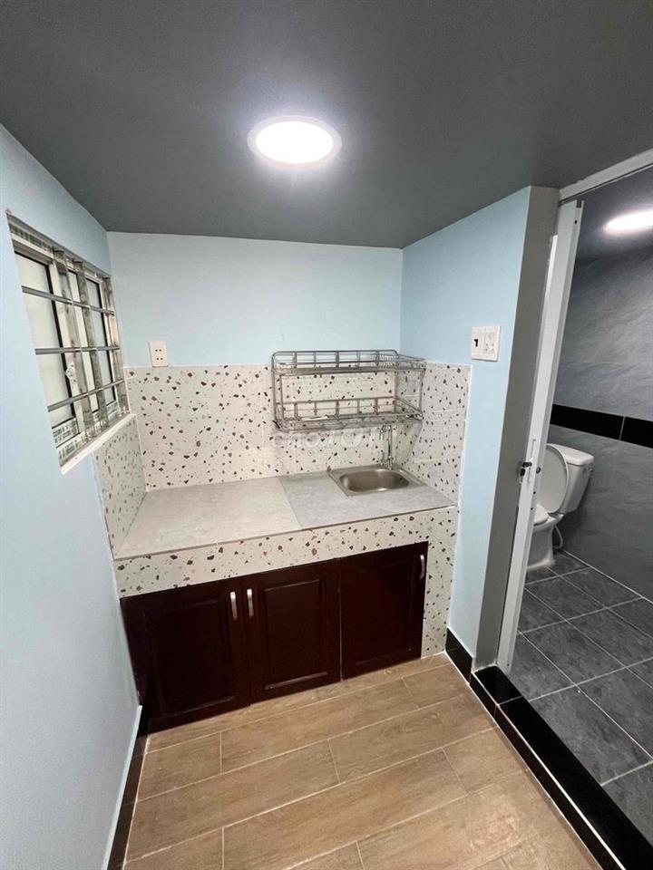 phòng 35m2 ngay Bàu Cát cho thuê 3tr250k/nữa tháng