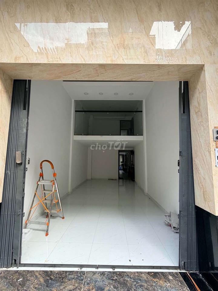 CHO THUÊ NHÀ MẶT BẰNG KINH DOANH PHẠM VĂN HAI - GẦN CHỢ VÀ SÂN BAY