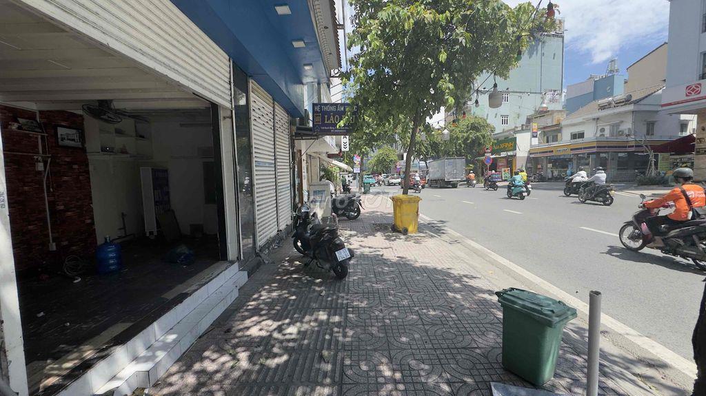 Mặt bằng vừa kinh doanh vừa ở