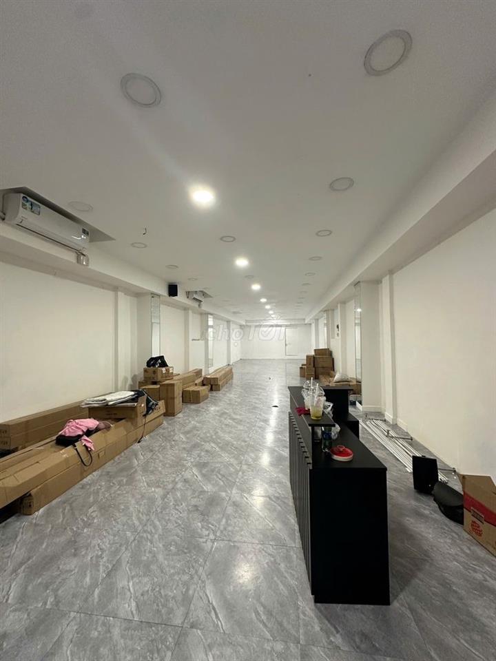 MB đường Âu Cơ  150m2