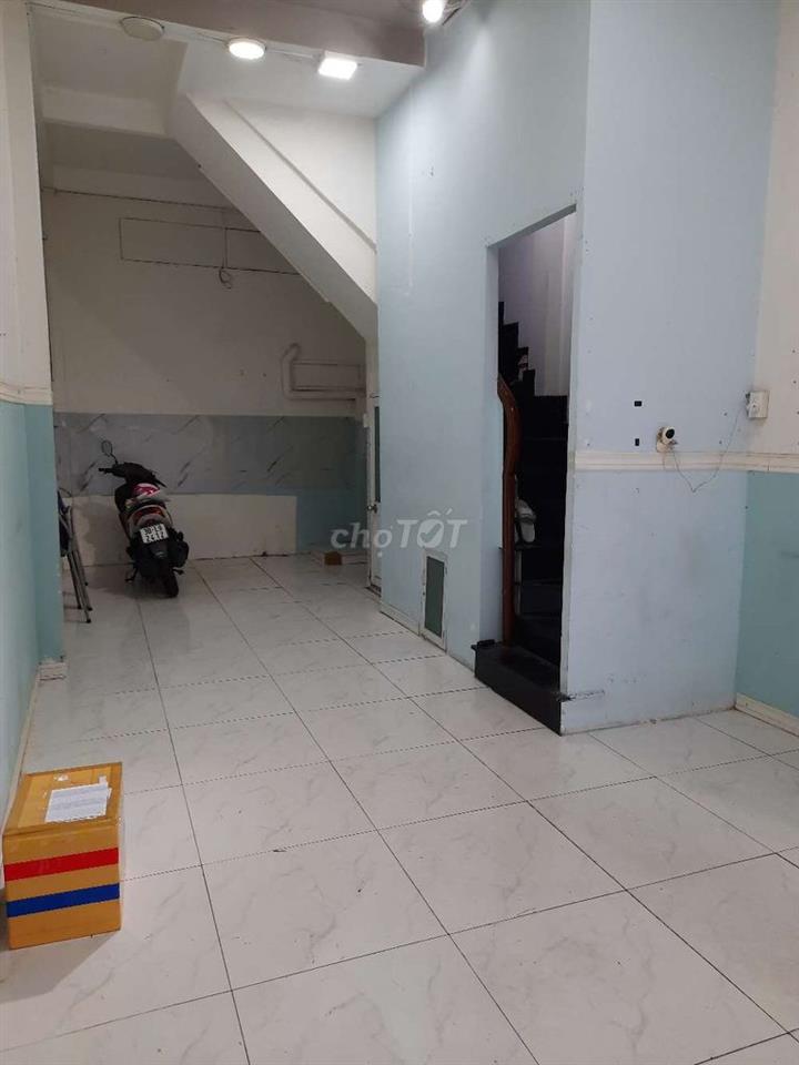 mặt bằng mặt tiền Nguyễn Thái Bình