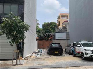 Bán lô đất 5x20 mặt tiền đường Trần Quốc Hoàn nối dài ( C12 củ