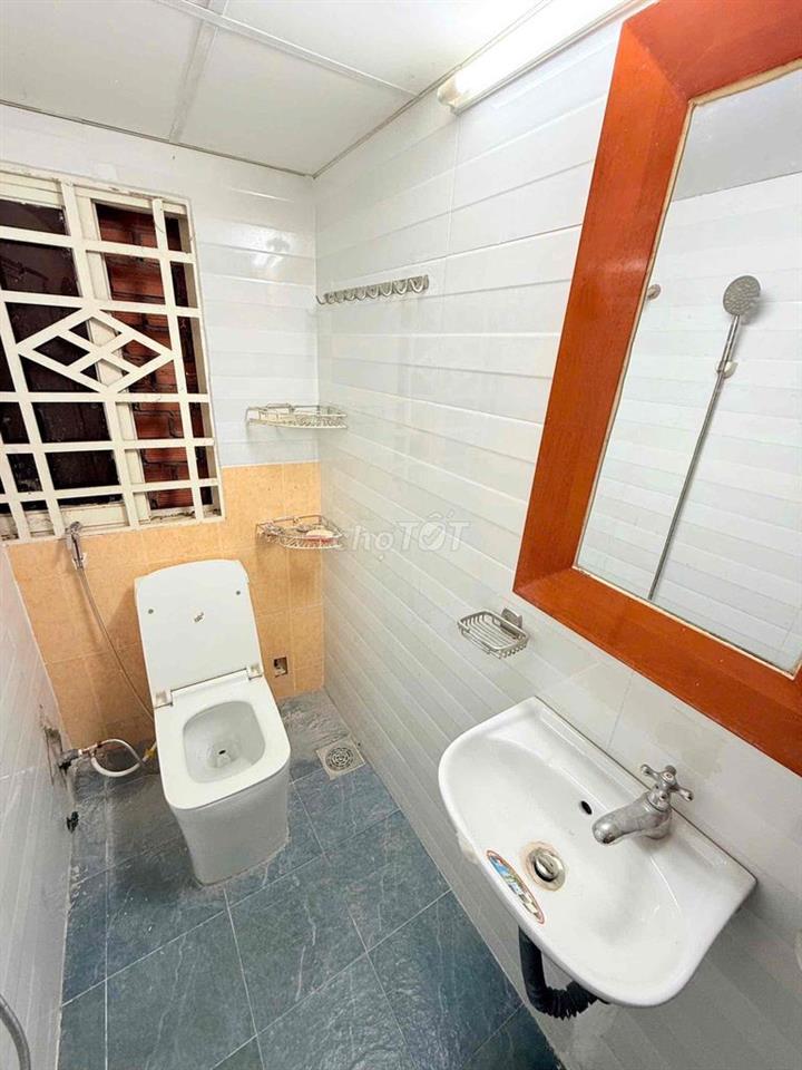 DUPLEX HOT TRONG KHU VỰC - CV LÊ THỊ RIÊNG QUẬN 10
