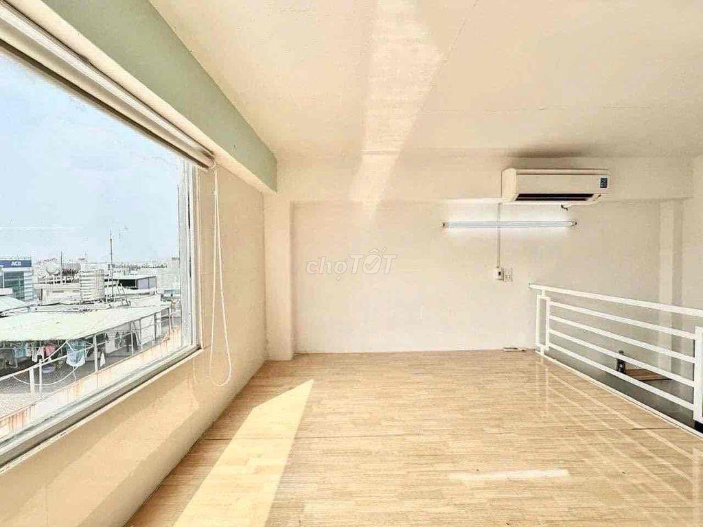 Duplex Cửa sổ trời ,Full nội thất