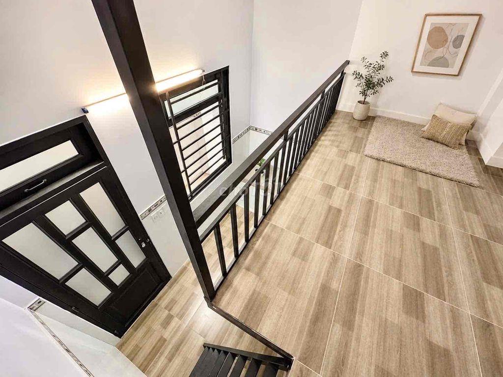 NGAY ĐH CÔNG THƯƠNG - DUPLEX - Đi bộ 5p tới trường