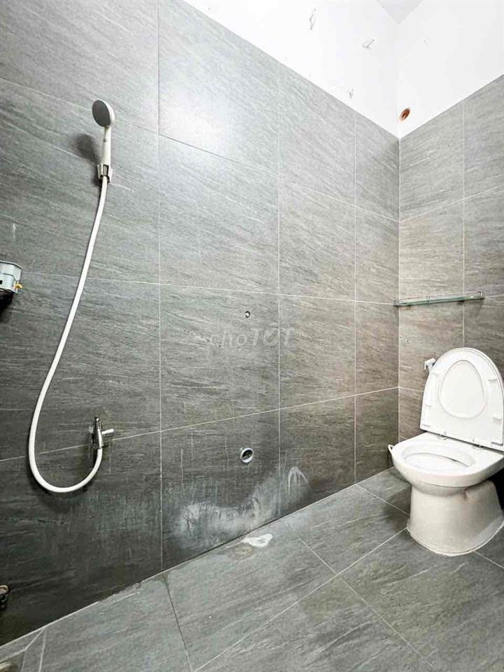 CHÍNH CHỦ CHO THUÊ NHÀ GIÁ RẺ TẠI TRƯỜNG CHINH