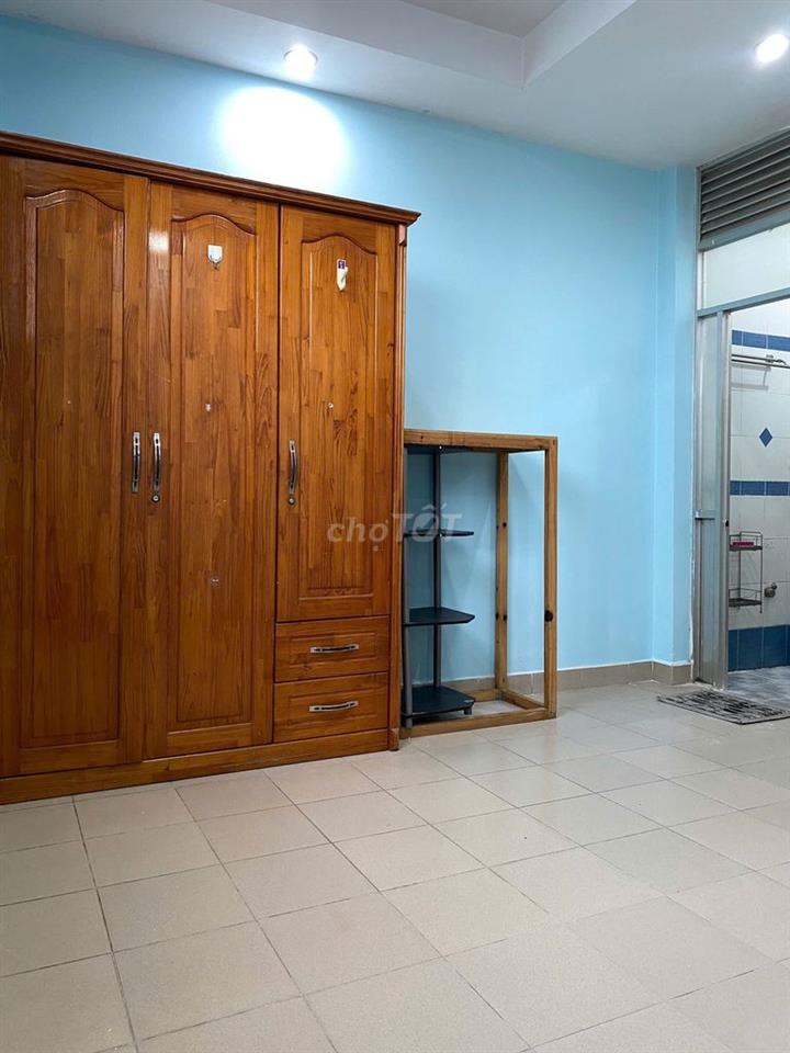 Phòng 30m² có bếp & toilet riêng – Trung tâm Tân Bình, 4 triệu/tháng
