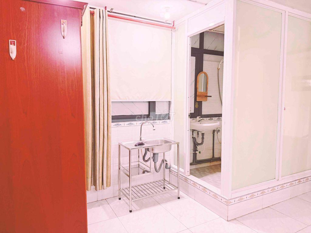 PHÒNG KHU GẦN SÂN BAY, GẦN CẦU VƯỢT CỘNG HOÀ