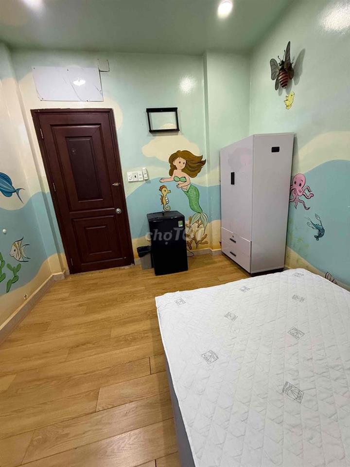 CHO NỮ THUÊ PHÒNG FULL NỘI THẤT CÁCH SÂN BAY 500M