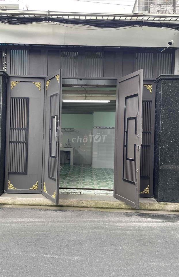 Cho thuê nhà nhỏ mặt đường Bàu cát P 12 Q Tân bình