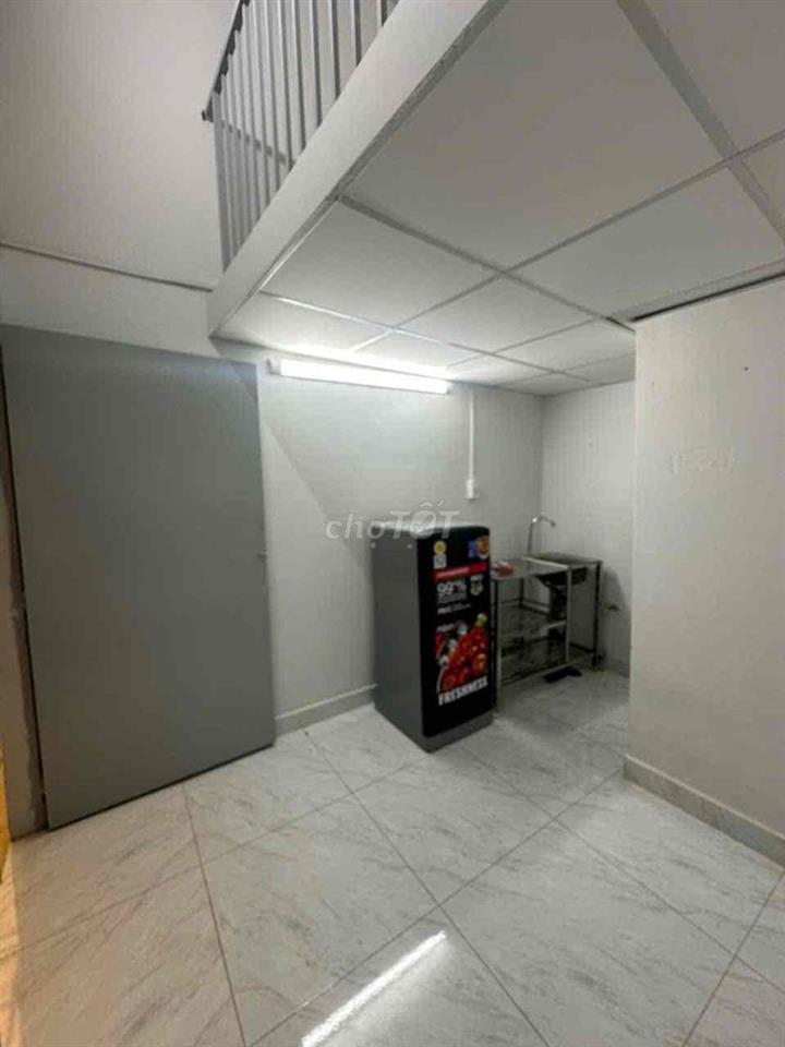 Phòng trọ đường C12, phường 13 Tân Bình
