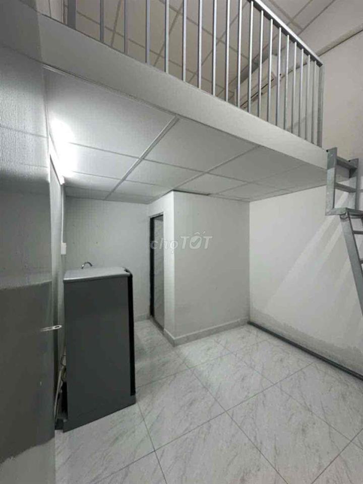 Phòng trọ đường C12, phường 13 Tân Bình