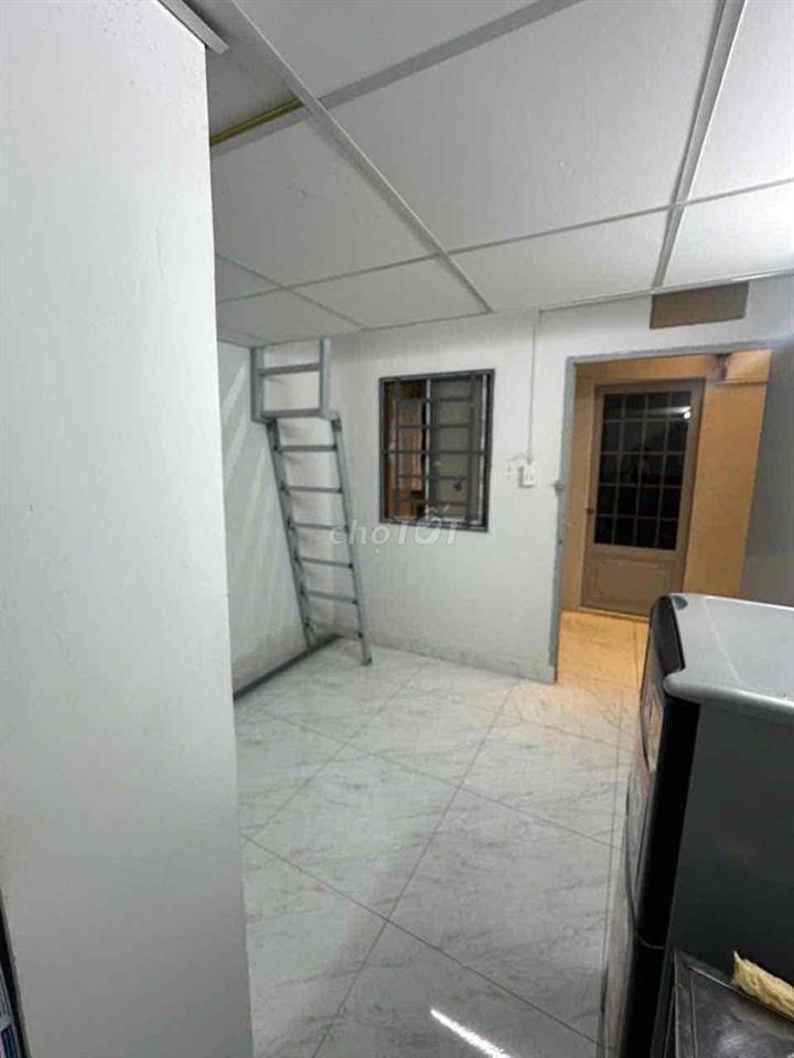 Phòng trọ đường C12, phường 13 Tân Bình