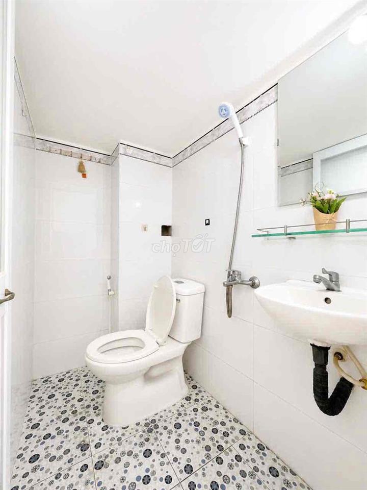 Duplex ban công full NT nhà ga T3
