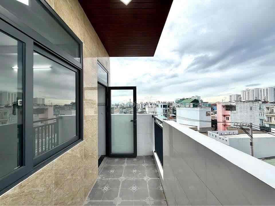 CHO THUÊ DUPLEX TÂN BÌNH – CÁCH MẠNG THÁNG 8 | BAN CÔNG RIÊNG