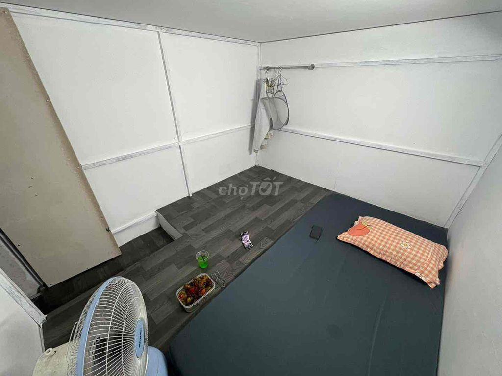 TRỌ bao máy lạnh gần sân bay Tân Sơn Nhất ra vào tự do bằng vân tay